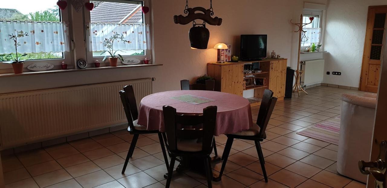 Ferienwohnung Weingut Leis Эстрих-Винкель Экстерьер фото
