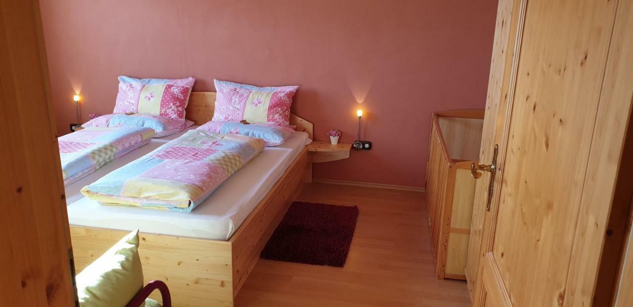 Ferienwohnung Weingut Leis Эстрих-Винкель Экстерьер фото